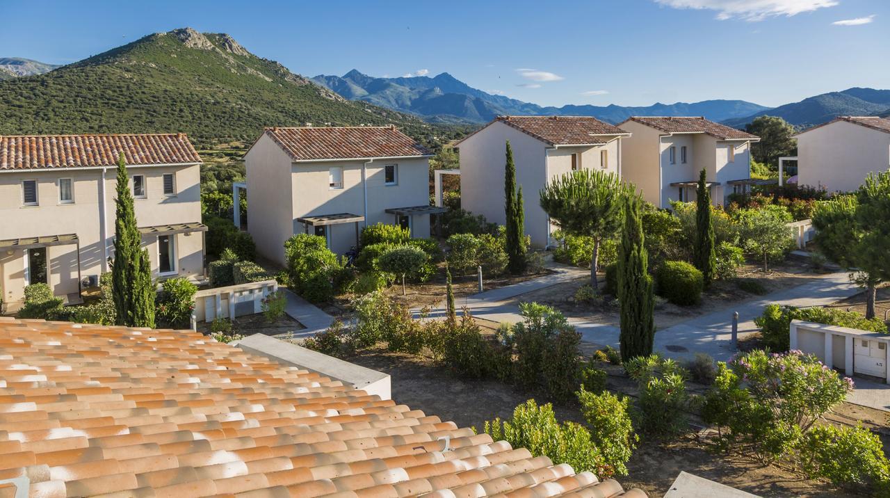 Residence Odalys Les Villas De Bel Godere เบลโกแดร์ ภายนอก รูปภาพ