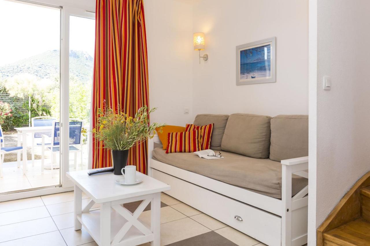 Residence Odalys Les Villas De Bel Godere เบลโกแดร์ ภายนอก รูปภาพ